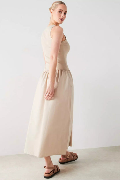Raissa Dress