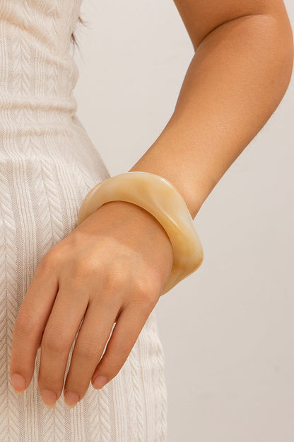 Tina Acrylic Bracelet
